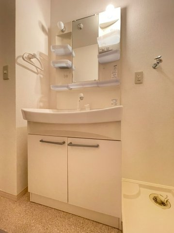 プランドール中道の洗面所