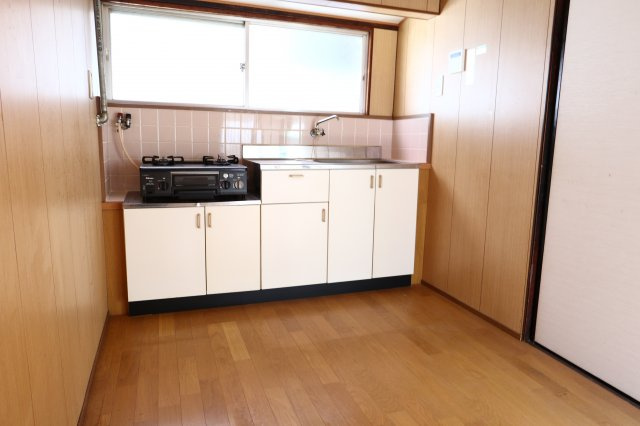 テラスハウス川根東棟の居間・リビング