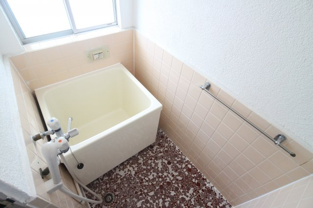 サンヒルズ須磨の浴室