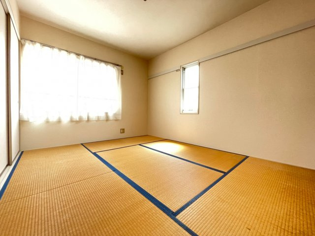 イワサキハイツの和室