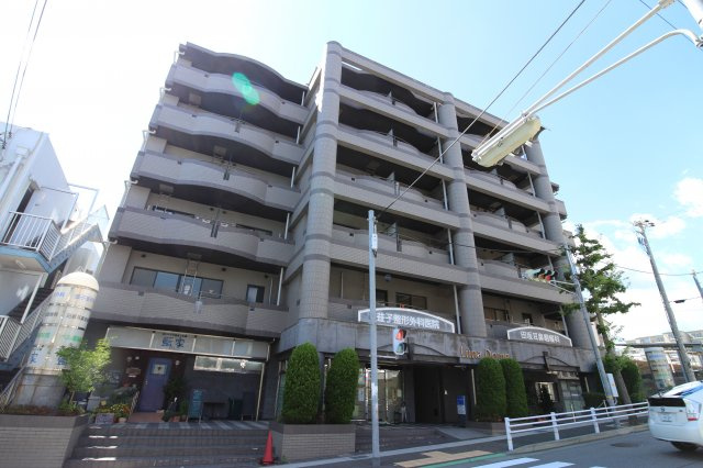 ルナドームの外観