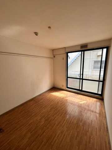 ピッケル加佐の居間・リビング