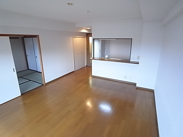 王塚東シティコートの居間・リビング|王塚東シティコート