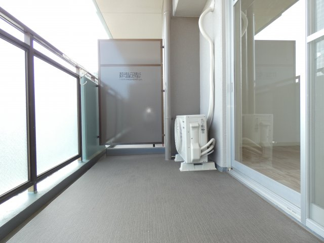 明泉寺シティコートのバルコニー