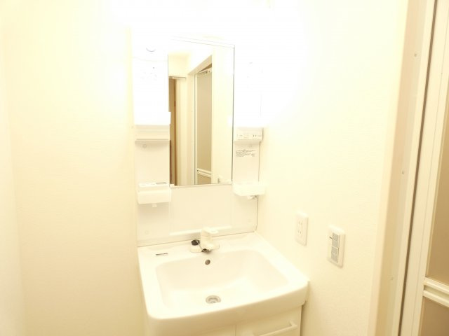 明泉寺シティコートの洗面所