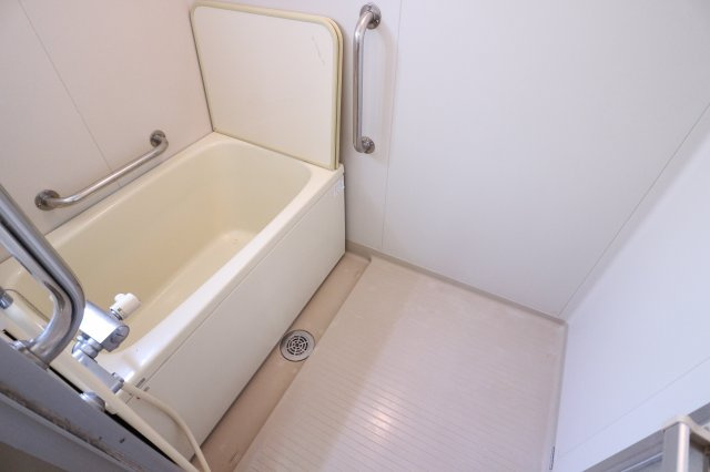 シティハイツ竜が岡の浴室