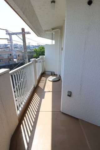 エフビルのバルコニー