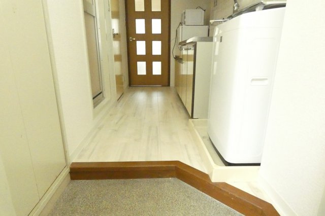 エクセーラUQの玄関