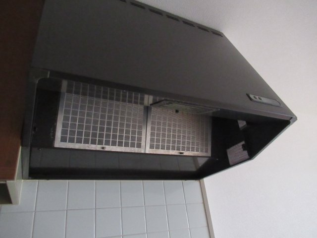 サンフラワー貴崎のキッチン|換気扇です