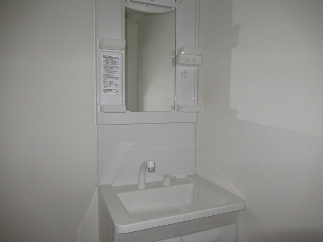 サンフラワー貴崎の洗面所|コンパクトで使いやすい洗面所