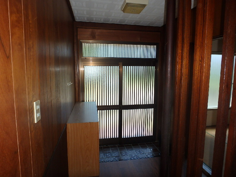 S0462R　鈴木莊の玄関