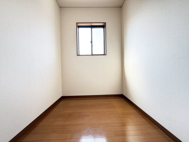 前里貸家の収納