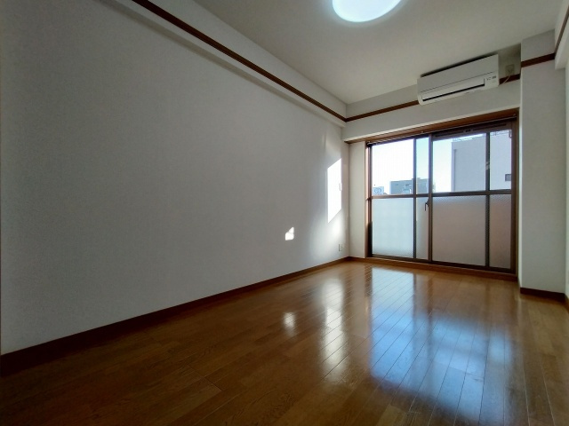 神戸市長田区北町１丁目の賃貸マンションの居間・リビング|リビング