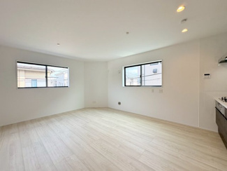 【居間・リビング】 | 狭山市富士見　新築分譲　西武新宿線『入曽駅』徒歩20分　【入間野小学区】