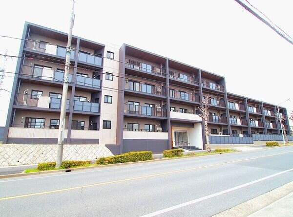 レジデンスグリシナの外観