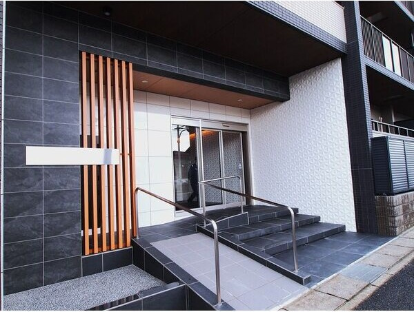 レジデンスグリシナのエントランス