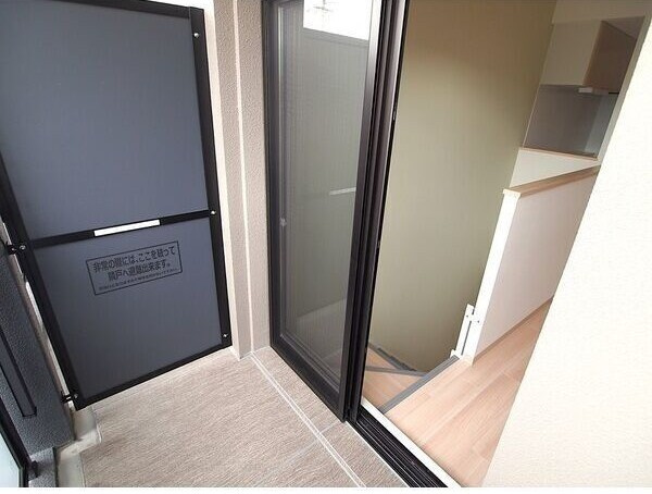 レジデンスグリシナのバルコニー