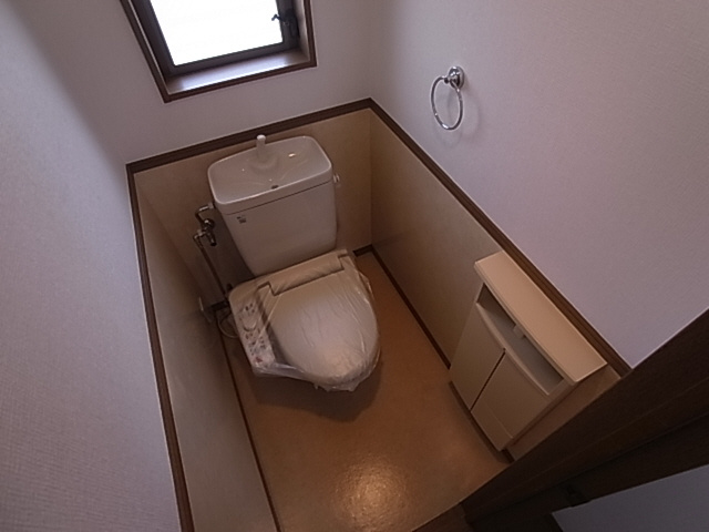 神戸市長田区北町１丁目の賃貸マンションのトイレ|ウォッシュレット付トイレ