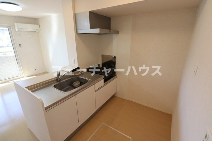 パークドオートム　Ｃのキッチン