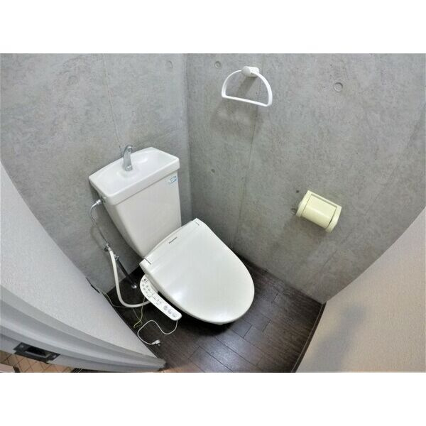 ヴィラユーゲントのトイレ