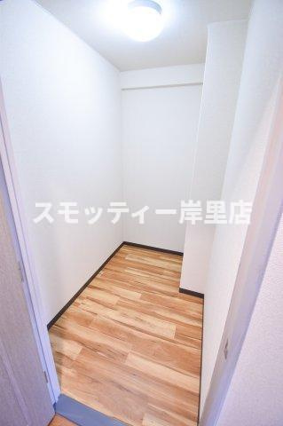 レジェロ住之江の収納|大きなスペースがあり、収納には困りません