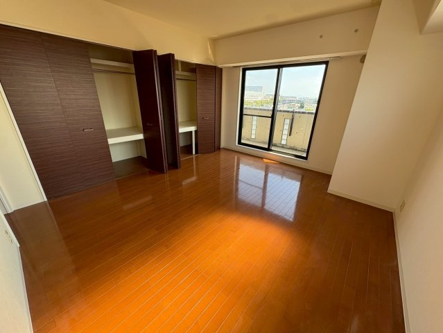 Casa ELEVATO II(カーサエレベート2)の居間・リビング