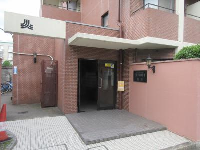 デトム・ワン鴨川のエントランス