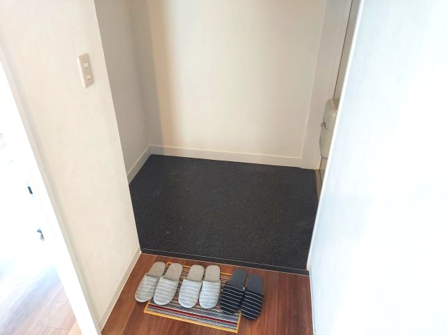 阪急逆瀬台マンションの玄関