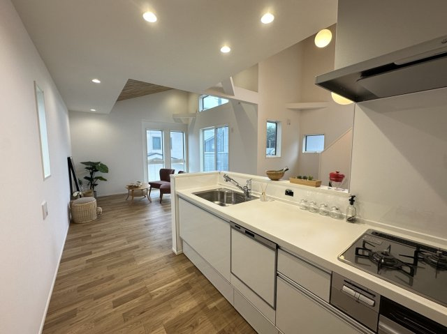 平塚市虹ケ浜　戸建て全1棟のキッチン