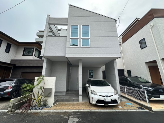 平塚市虹ケ浜　戸建て全1棟の外観