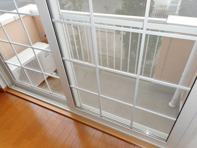 【バルコニー】 | ブリズⅡ | バルコニーからの眺めを楽しみながら食事をしませんか