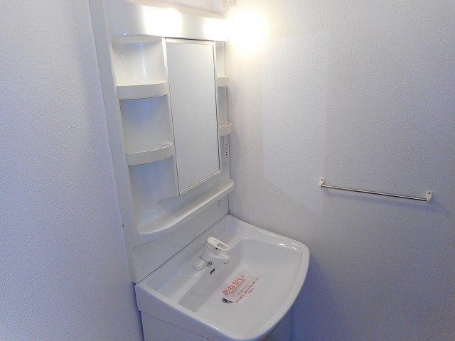 ブリズⅡの洗面所|広い洗面スペース