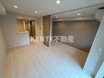 【洋室】 | ロイジェントパークス西馬込 ロイジェントパークス西馬込(102号室) | ゆったりした洋室です