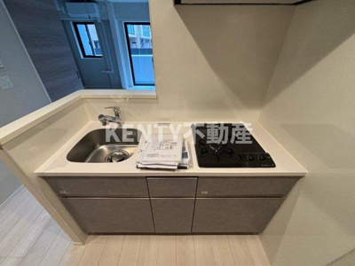 【キッチン】 | ロイジェントパークス西馬込 ロイジェントパークス西馬込(102号室) | コンパクトなキッチンで掃除もラクラク