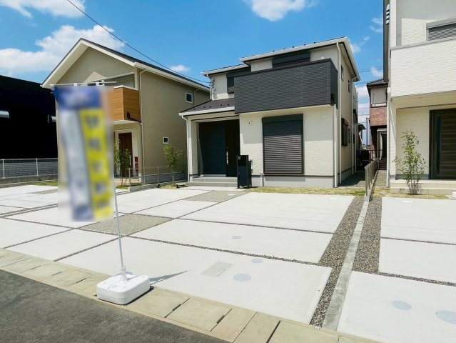 新築戸建　岐阜市六条江東　全5区画分譲の外観|「現地（2025年5月1日）撮影」　
■外観写真　
■ヤマダ不動産　株式会社リライフ　岐阜店　