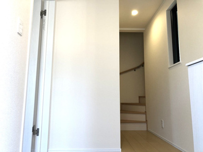 【玄関】 | Kolet新井宿＃02