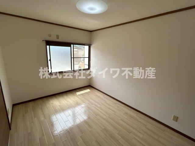 ハイツボヌールB棟の洋室