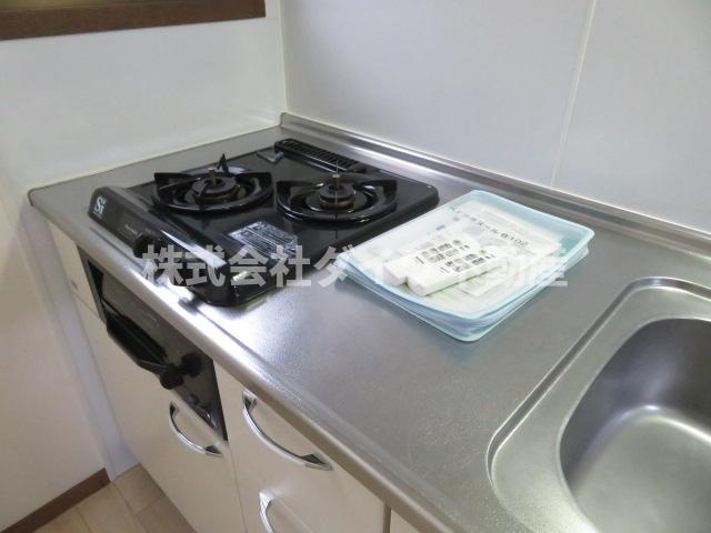 ハイツボヌールB棟のキッチン