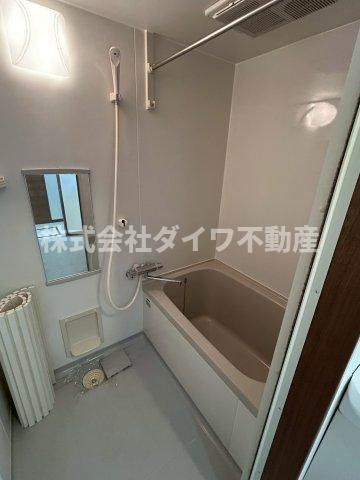 ハイツボヌールB棟の浴室