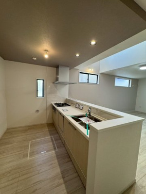 【キッチン】 | 名古屋市緑区黒沢台2丁目新築一戸建て | キャンペーン対象物件です♪詳細は弊社ホームページもしくはスタッフまでお気軽にお問合せ下さいませ♪ お役に立てる自信があります♪