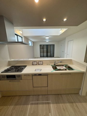 【キッチン】 | 名古屋市緑区黒沢台2丁目新築一戸建て | キャンペーン対象物件です♪詳細は弊社ホームページもしくはスタッフまでお気軽にお問合せ下さいませ♪ お役に立てる自信があります♪