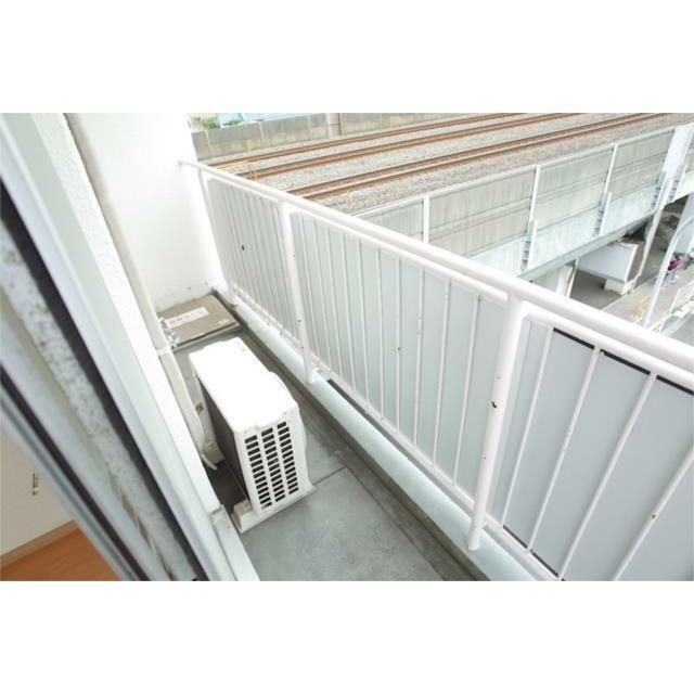 ハイツ橋本 のバルコニー