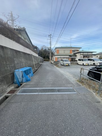 明治団地　土地　解体更地渡しの周辺