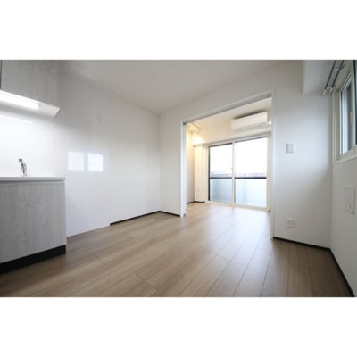 【居間・リビング】 | REGALO世田谷松陰神社