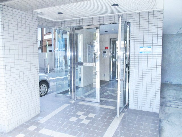 SPACE DUKE/名古屋市の賃貸ならMy賃貸のエントランス|SPACE DUKE
※反転タイプ
