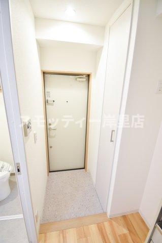 アクシオ花園の玄関