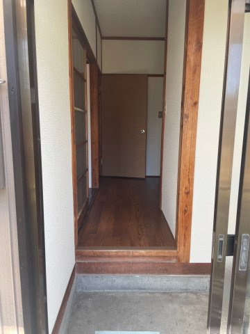 【玄関】