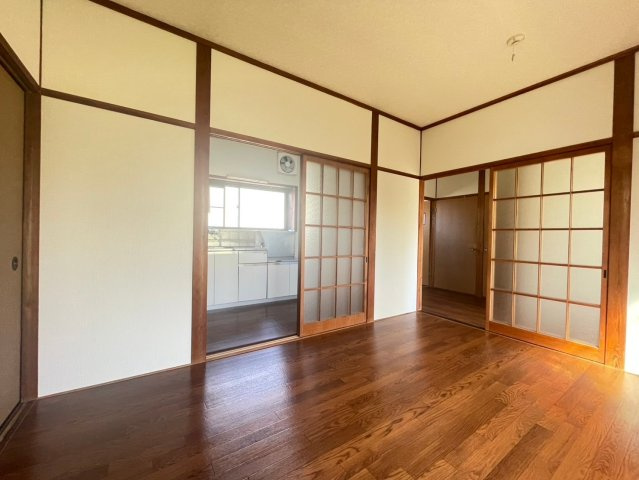 【居間・リビング】