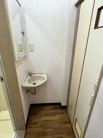 鳥羽市堅神町アパートの画像