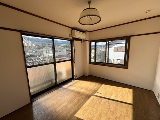 鳥羽市堅神町アパートの画像